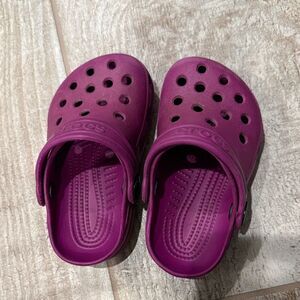 CROCS Kids Slip-On Clogs in Bright Magenta